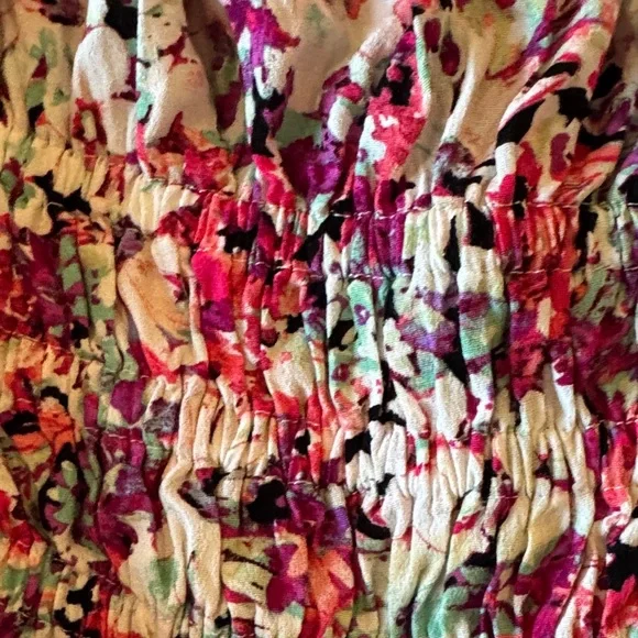 Astr Multicolor Floral Blouse - Picture 6 of 9